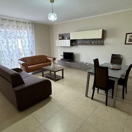 Appartamento Fontanella Deluxe Brindisi Bagian luar foto