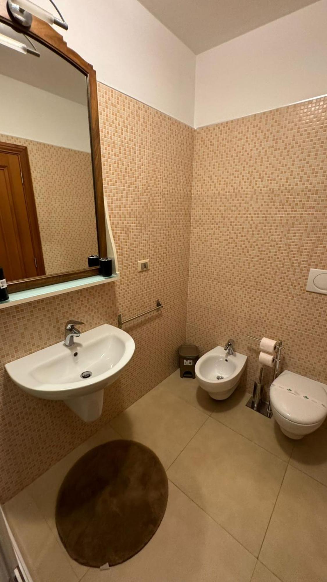 Appartamento Fontanella Deluxe Brindisi Bagian luar foto