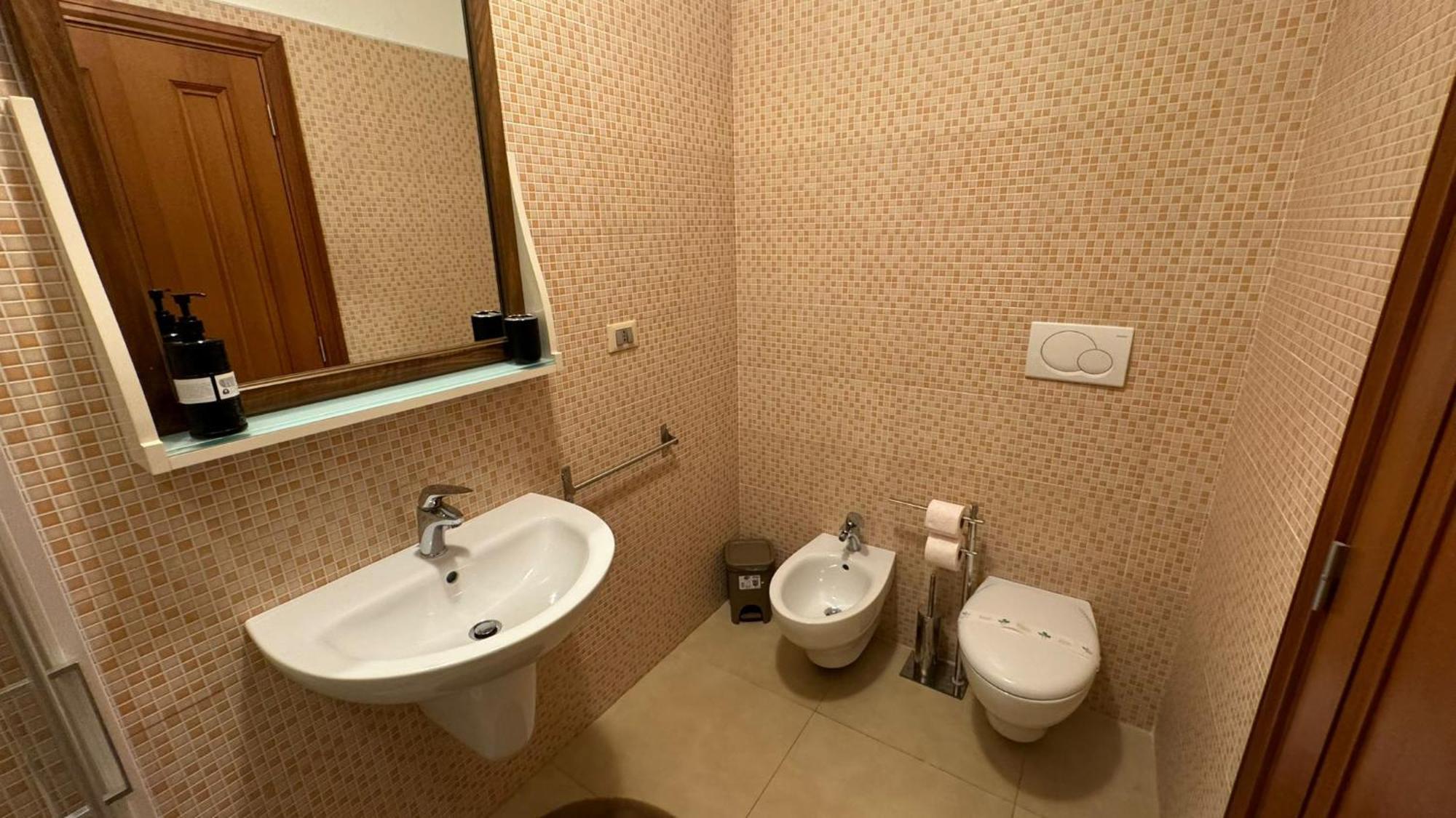 Appartamento Fontanella Deluxe Brindisi Bagian luar foto