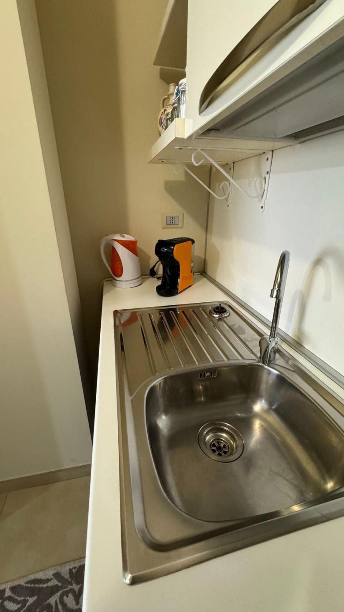Appartamento Fontanella Deluxe Brindisi Bagian luar foto